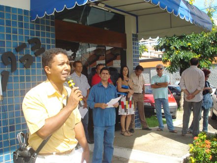 Caixa ajuíza dissí­dio, mas greve nacional da CAIXA continua forte