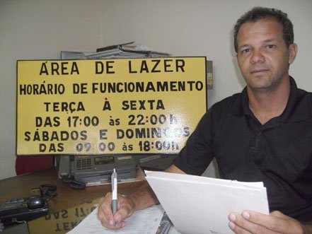 Campo de futebol da Ãrea de Lazer está interditado até o inÃ­cio do Campeonato de Futebol 2009