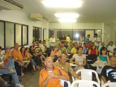 Greve segue na CAIXA e no BNB sem dia para acabar