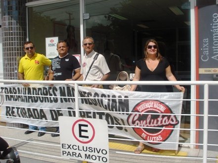 Sindicato protesta contra redução da PLR no HSBC