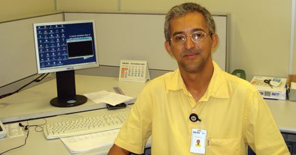 Entrevista com Edinaldo Araújo, diretor do Sindicato dos Bancários e  funcionário da Caixa.