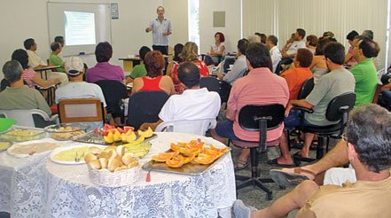 CAIXA: Bancários participam de debate sobre planos