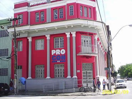 PROCON NÃO TEM ESTRUTURA PARA FISCALIZAR BANCOS