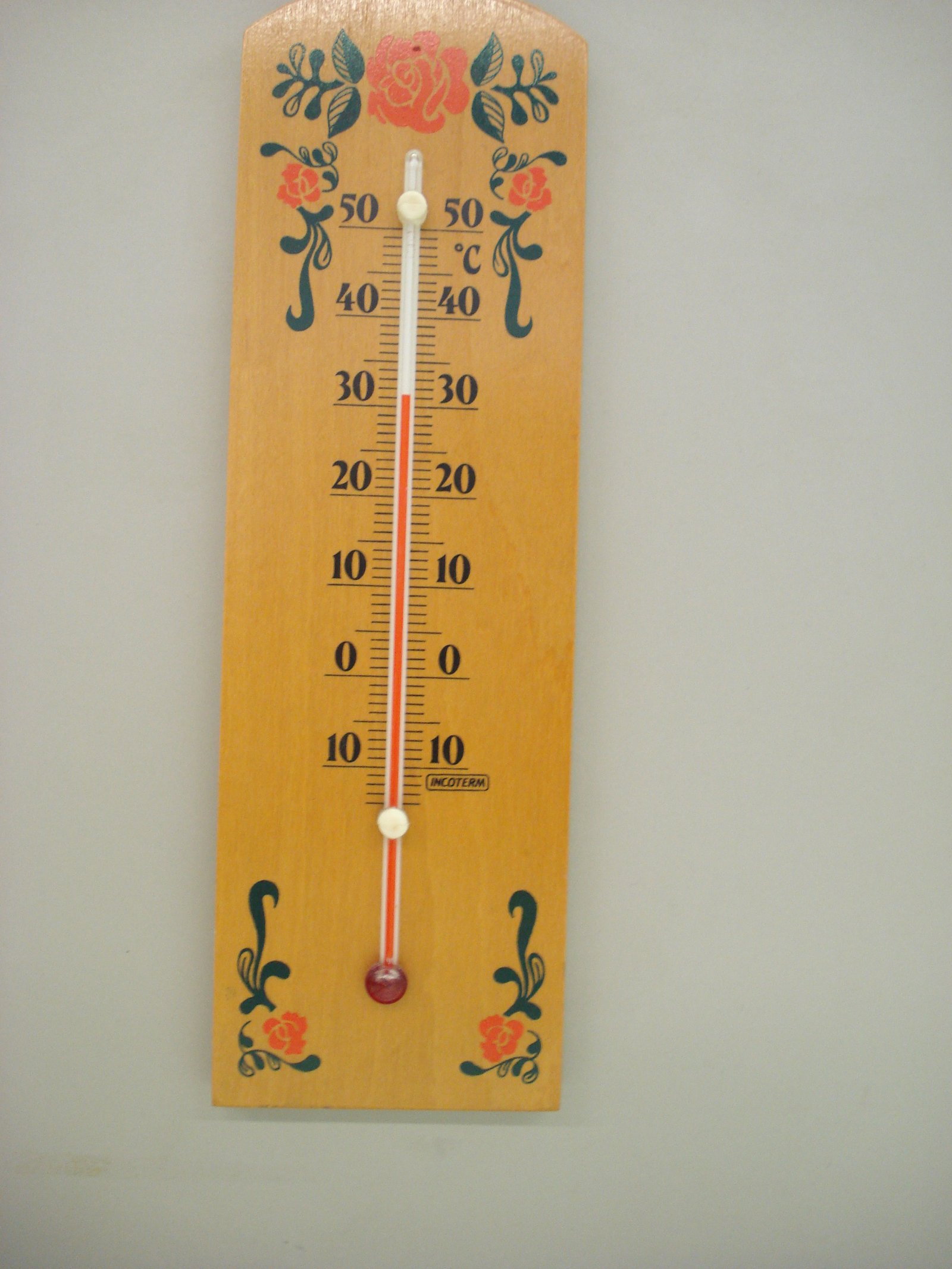 Calor insuportável fecha agência do Itaú no Alecrim